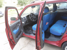 Opel Agila 2001 foto