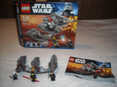 Lego Star Wars - 7957 - SITH NIGHTSPEEDER foto