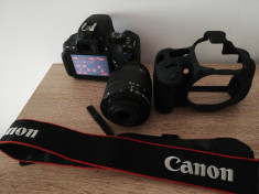 Canon EOS 700D obiectiv EFS 18-55 mm foto