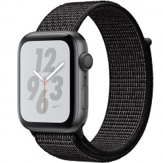 Smartwatch Watch 4 Nike Plus GPS 44MM Aluminiu Negru Si Curea Sport Loop Negru foto