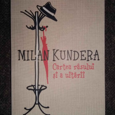 Milan Kundera – Cartea rasului si a uitarii