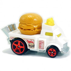 Masinuta Buns Of Steel Hot Wheels, Colectia Fast Foodie foto