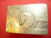 Caseta veche metal argintat -Ornat cu Cap de Cal si Curse Cai ,dim.= 14,5x7,3cm