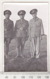 Bnk foto - Aviatori romani - anii `30-`40, Alb-Negru, Romania 1900 - 1950, Militar