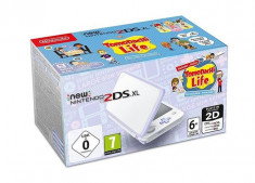 Consola New Nintendo 2Ds White &amp;amp; Lavender + Tomodachi Life foto