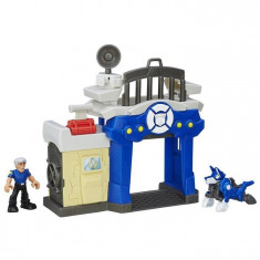 Jucarie Hasbro Playskool Heroes: Transformers Rescue Bots Griffin Rock Police Station foto