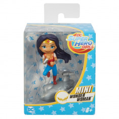 Figurina DC Super Hero Girls Wonder Women foto