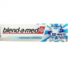 Blend-a-Med 3D White fresh extreme mint kiss 100ml foto