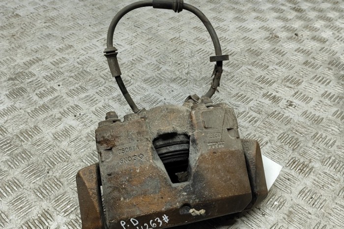 Etrier de fr&acirc;nă dreapta față AUDI A6 4G2, C7, 4GC 2012 OEM: 4G0615124 22871139