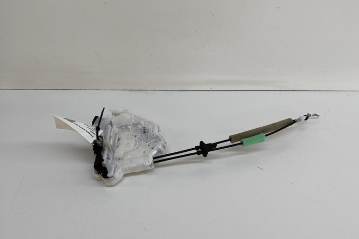 &Icirc;ncuietoare ușă dreapta față MAZDA CX-30 DM 2023 OEM: DFT9-58-310B 29508270