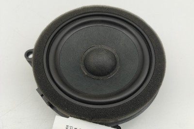 Difuzor ușă dreapta spate BMW X7 G07 2022 OEM: 2622518 | 31668229 foto