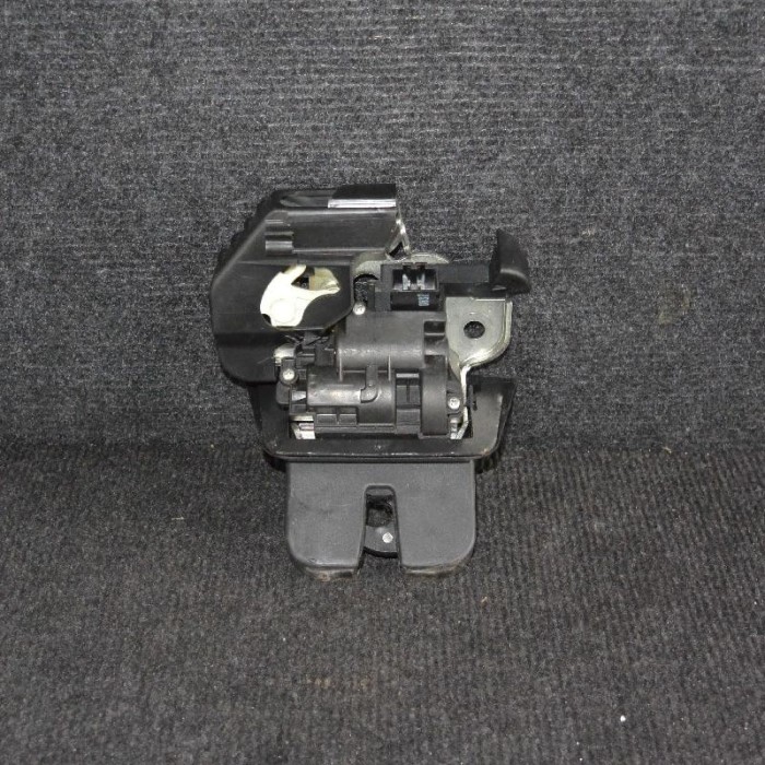 &Icirc;ncuietoare haion AUDI A4 Avant 8K5, B8 2008 1768916