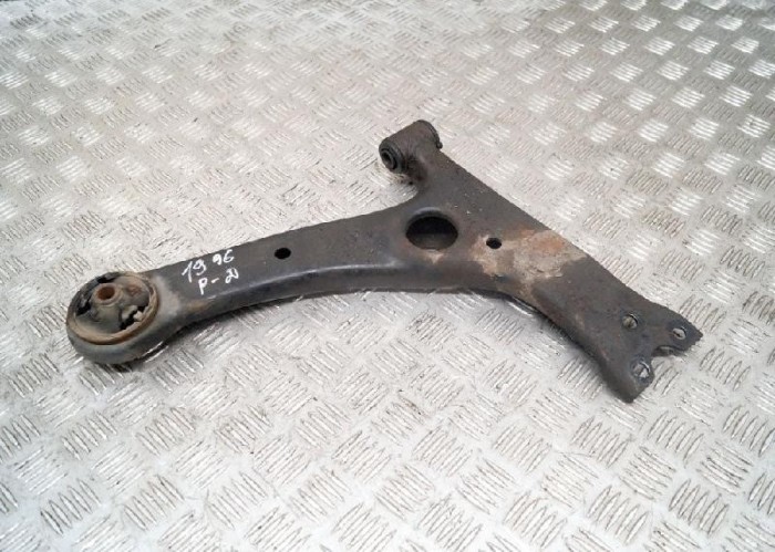 Braț inferior dreapta față TOYOTA PRIUS Hatchback _W2_ 2004 2704761