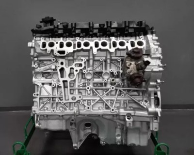 Motor Reconditionat Bmw Seria 5 F07 F10 F11 3.0D 2009-2017 N57D30A foto