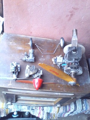 Lot 4 motoare Avion Aeromodele foto