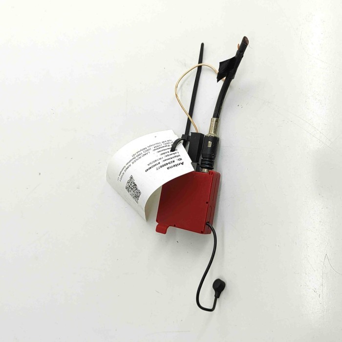 Amplificator de antena LAND ROVER RANGE ROVER II P38A 1999 OEM: AMR6287