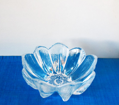 Bol fructiera cristal clar - Anemone 4 - design Mats Jonasson Maleras Sweden foto