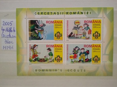 2005-Lp1686b-Cercetasii-bloc-MNH foto