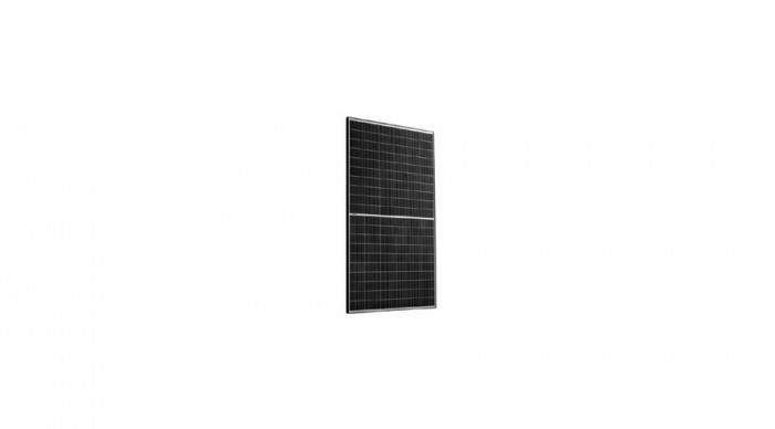 RISEN 410Wp Panou solar fotovoltaic RISEN 400Wp cu cadru negru cu jumătate de tăiere