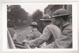 Bnk cp George Rodger - Echipa de salvare , Londra 1940 - cp necirculata, Fotografie