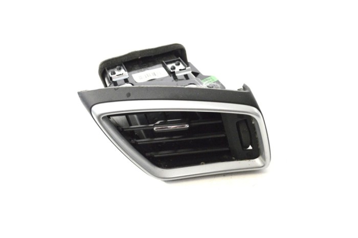 Gura de ventilație planșa de bord NISSAN QASHQAI II J11, J11_ 2018 OEM: 68760-4EA0A 14350238