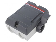 &Icirc;ntrerupător separator de siguranţă Poli 3 16A IP65 gri
