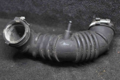 Furtun intercooler st&amp;acirc;nga MITSUBISHI COLT VI Z3_A, Z2_A 2008 OEM: A1355200001 foto