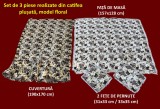 Set vintage compus din cuvertura + fata de masa + 2 fete de perna, catifea plusata, motiv floral
