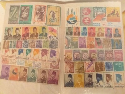 Lot serii timbre Indonesia foto
