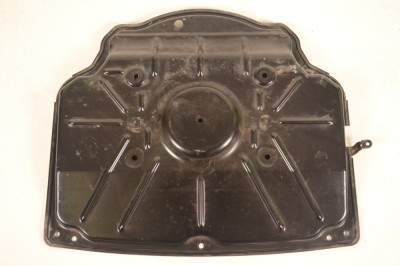Scut motor central spate VW TOUAREG 7P5 2017 OEM: 7P0131877E,7P6131978B 13918329 foto