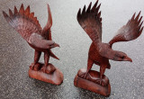 Superb set de 2 vulturi sculpturi de dimensiuni impresionante sculptate
