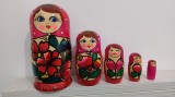Matrioska -papusi din lemn-5 bucati