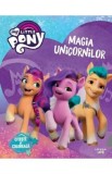 My Little Pony. Magia unicornilor. Citeste si coloreaza