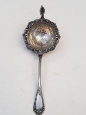 Strecuratoare vintage argint italiana pentru ceai