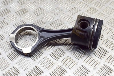 Piston MERCEDES-BENZ E W211 2008 OEM: A6420305220,A6420302617 21335842 foto