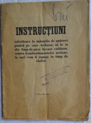 Anii 40 Instruct aparare bombardamente aeriene razboi / serviciu propaganda CLUJ foto