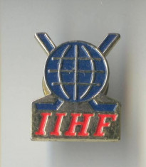Insigna Sport - HOCHEI PE GHEATA - Federatia iNTERNATIONALA sportiva I.I.H.F foto