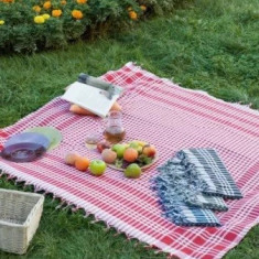 Patura PICNIC chic cu franjuri (canapea/masa/fotoliu/pat) - folosinta MULTIPLA