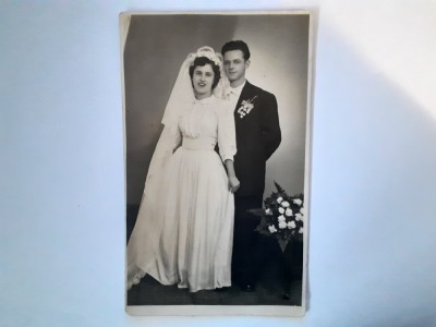 Fotografie tip CP de nuntă cu cuplu din București foto