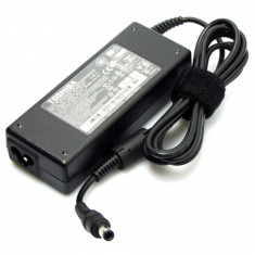 Incarcator laptop original Toshiba Tecra S1-372