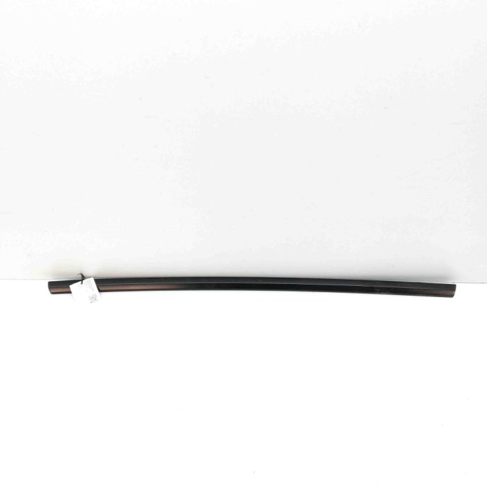 Chedar geam ușă st&acirc;nga spate TESLA MODEL 3 2023 OEM: 1080745-01-J