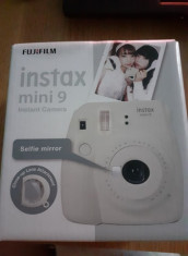 Camera foto Fujifilm Instax Mini 9 alba, cutie nedesfacuta foto