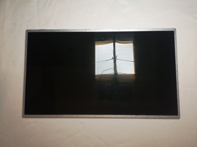 Toshiba Satellite L500-1UR Ecran LCD foto