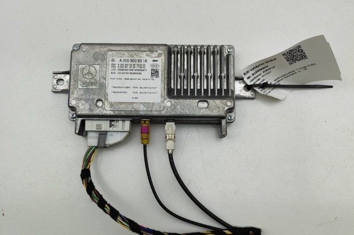 Unitate de control senzor de parcare PDC MERCEDES-BENZ C Coupe C205 2020 OEM: A0009006318,A0009025948,A0009013208 | 32054223