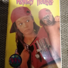 Casete video VHS -Monkey Trouble- Film Limba Engleza