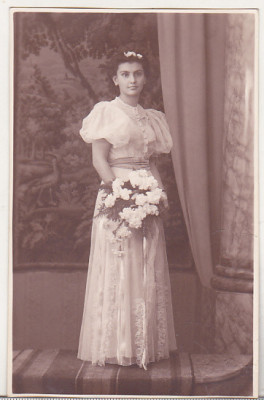 bnk foto Portret de femeie - Foto E Popp Ploesti 1939 foto