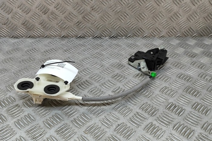 &Icirc;ncuietoare haion MERCEDES-BENZ E T-Model S213 2016 OEM: A0997400600,A0999068600 23890970