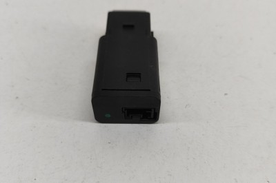 USB CITRO&amp;Euml;N DS7 Crossback 2021 OEM: 9824334377,98217039DX 27641455 foto