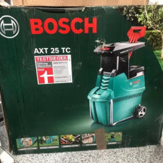 Tocator crengi si resturi vegetale electric Bosch AXT 25 TC