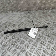 Amortizor capota st&acirc;nga față AUDI A4 Avant 8W5, B9 2017 OEM: 8W0823359B 30378444